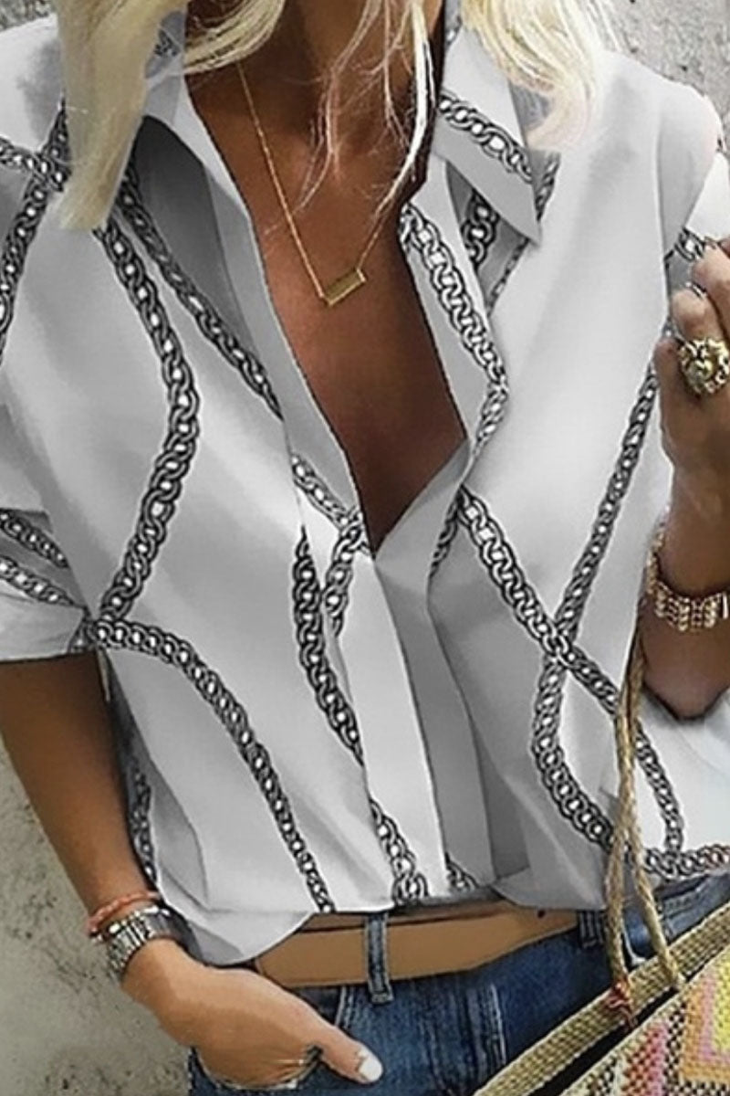 Beautifully Finished Blouse in a Timeless Design