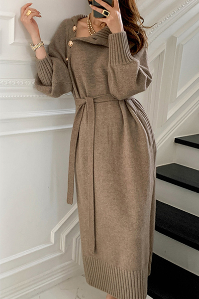 Well Tailored Dress with a Graceful Silhouette