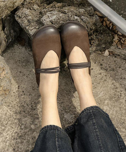Sophisticated Garment with a Clean Classic Look