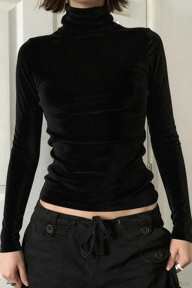 Gracefully Styled Garment for Any Occasion