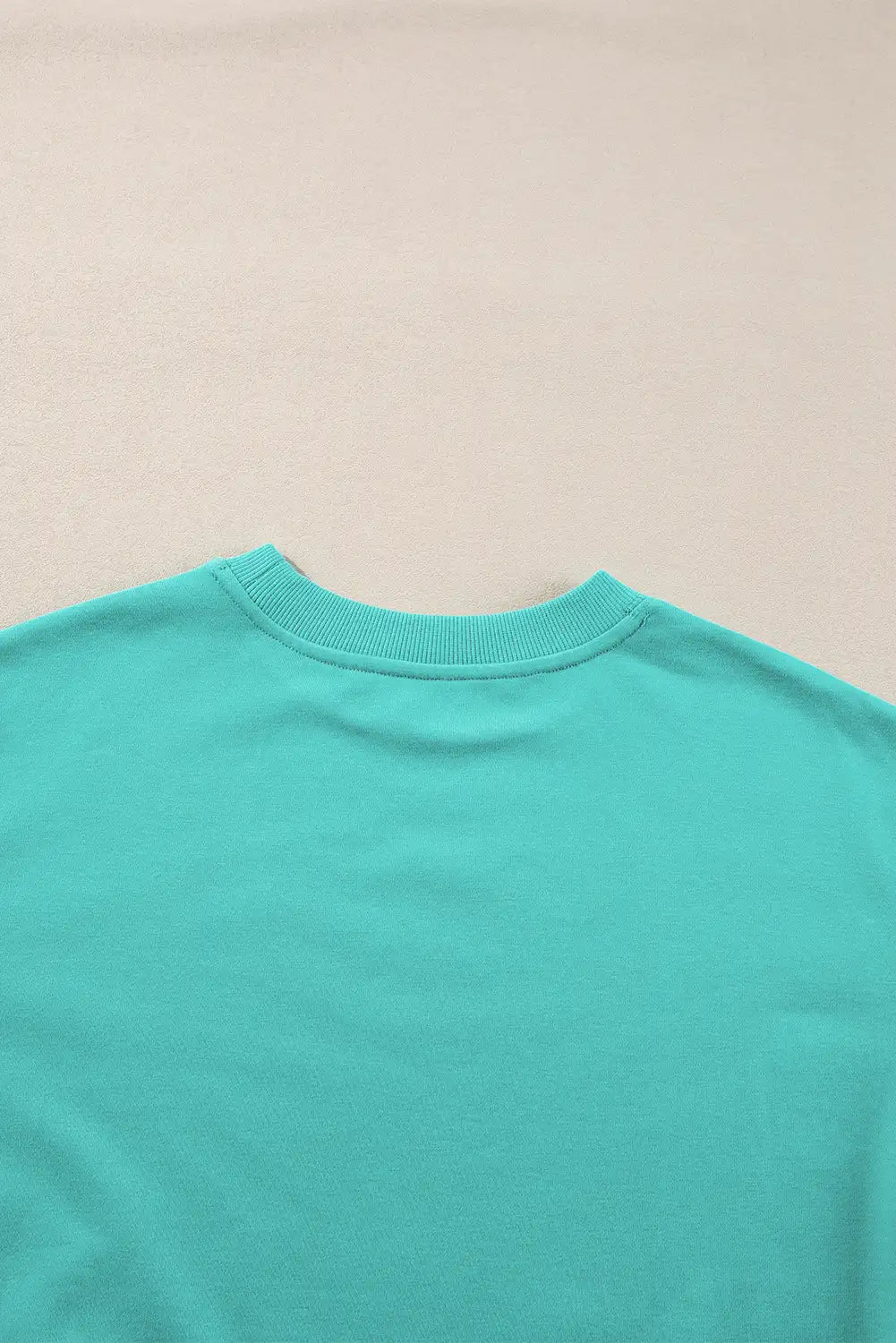 Effortlessly Elegant Pullover with a Timeless Design