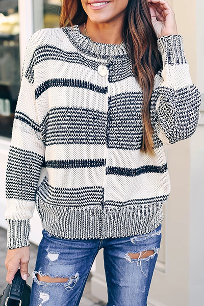 Gracefully Styled Sweater for Any Occasion