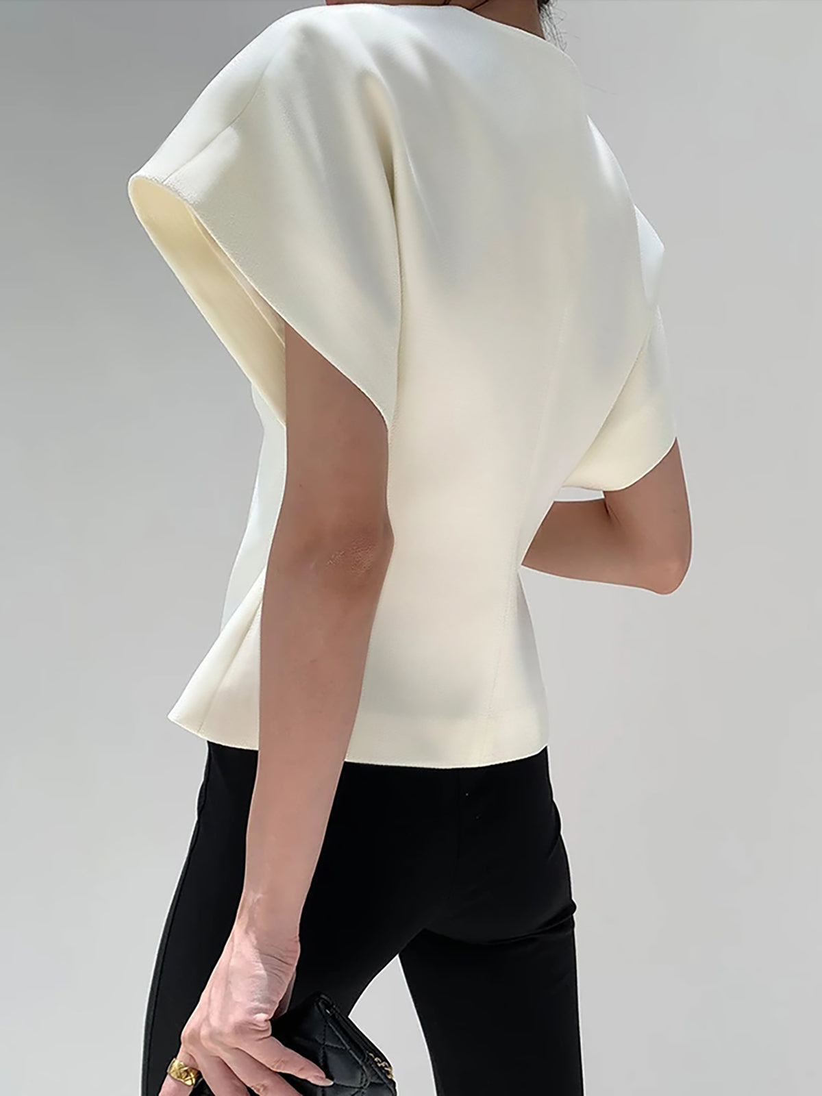 Classic Vintage & Enduringly Stylish Top