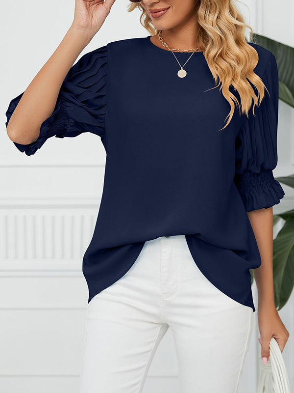 Beautifully Finished T-Shirt in a Timeless Design