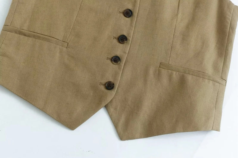 Classic Vintage Garment with a Flattering Fit