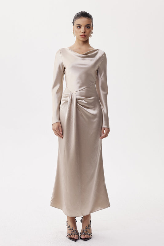A Vintage Style Dress with Delicate Timeless Details