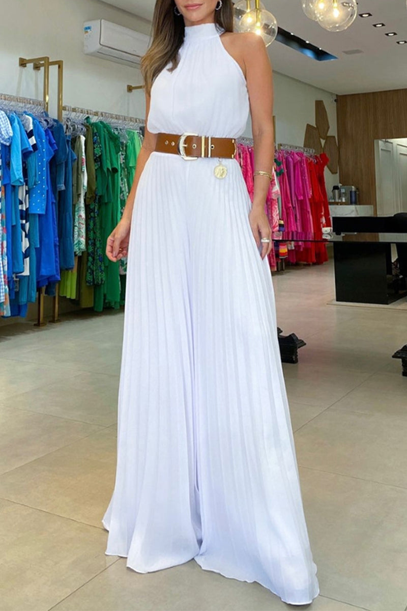 Gracefully Styled Garment for Any Occasion