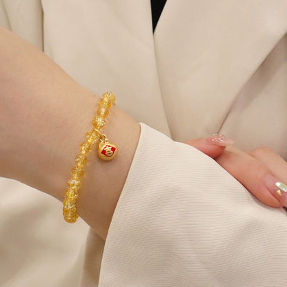 Effortlessly Elegant Garment with a Timeless Design