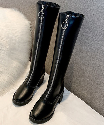 Polished Boots with an Effortless Classic Look