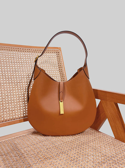 A Vintage Style Bag with Delicate Timeless Details