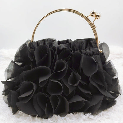 Sophisticated Bag with a Clean Classic Look