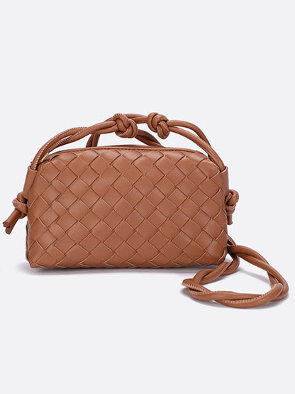 Beautifully Finished Bag in a Timeless Design