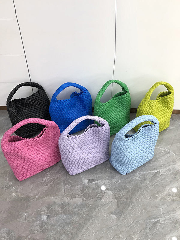 Beautifully Finished Bag in a Timeless Design