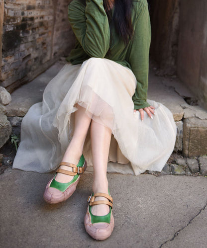 Classic Vintage Shoes with a Flattering Fit