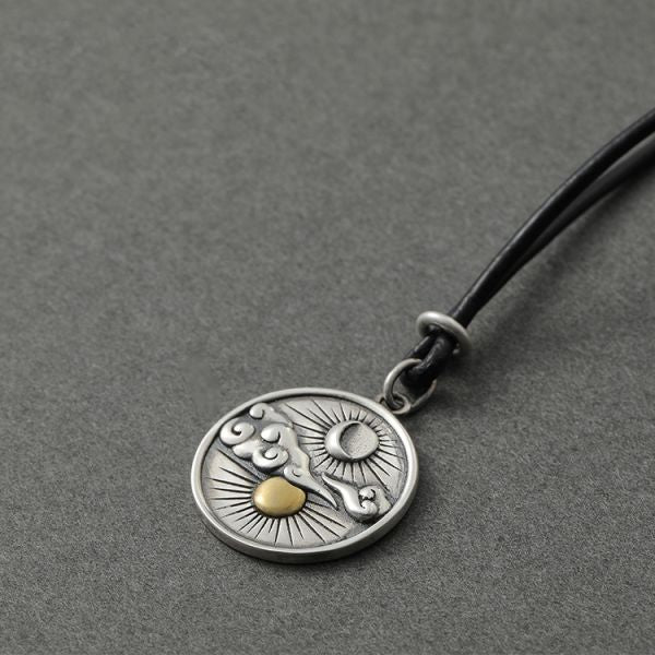 Beautifully Finished Garment in a Timeless Design