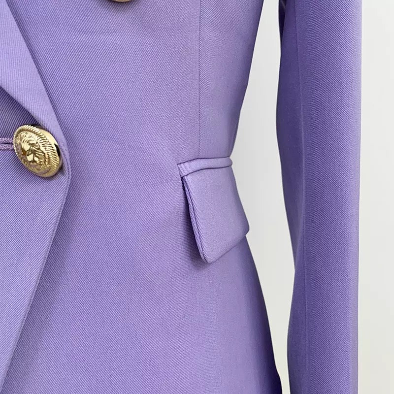 Effortlessly Elegant Garment with a Timeless Design