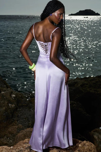 Beautifully Finished Garment in a Timeless Design