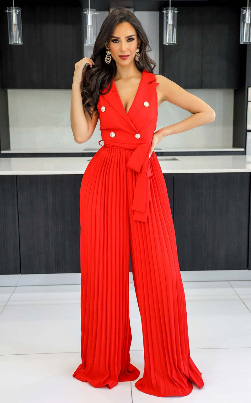 Beautifully Finished Garment in a Timeless Design
