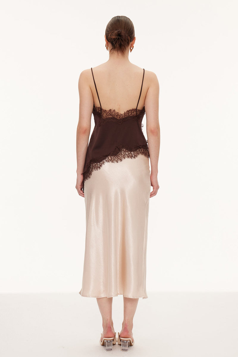 Beautifully Balanced Top with Timeless Character
