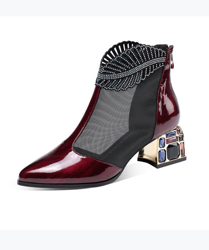 Well Tailored Boots with a Graceful Silhouette