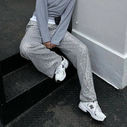 Classic Vintage Pants with a Flattering Fit