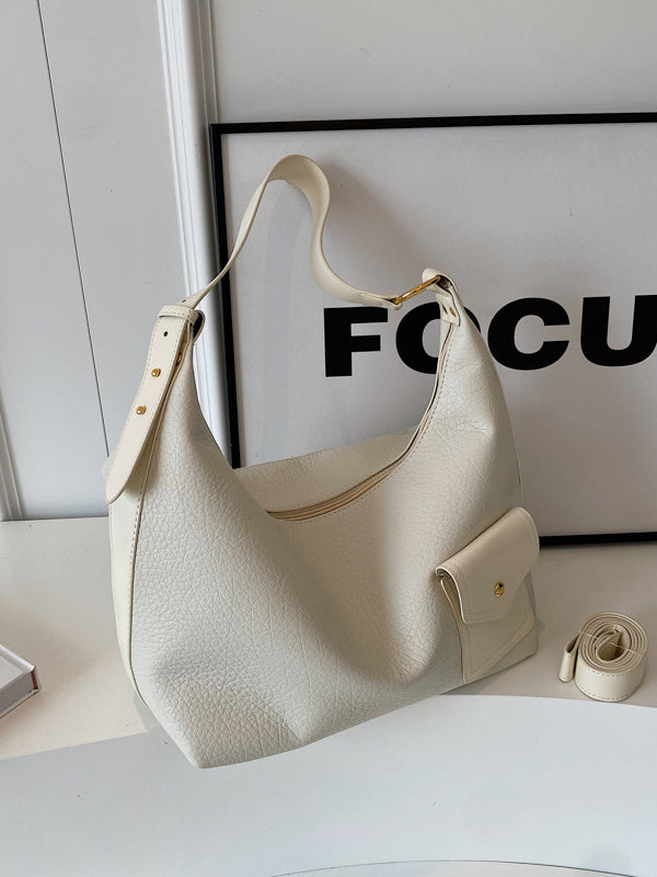 Polished Bag with an Effortless Classic Look