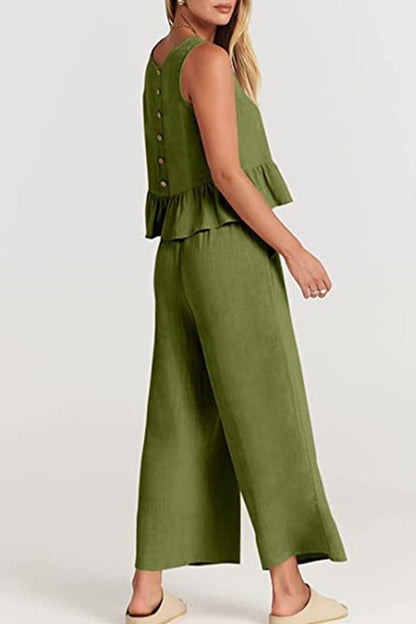 Gracefully Styled Garment for Any Occasion