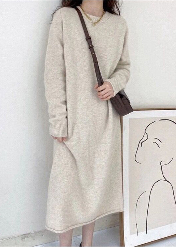 Effortlessly Elegant Sweater with a Timeless Design