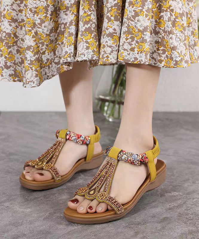 Classic Vintage Sandals with a Flattering Fit