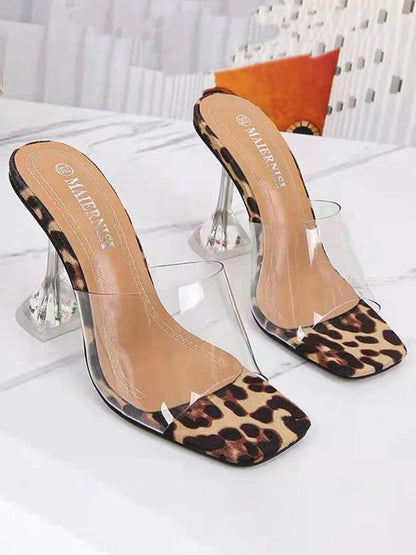 A Vintage Style Sandals with Delicate Timeless Details