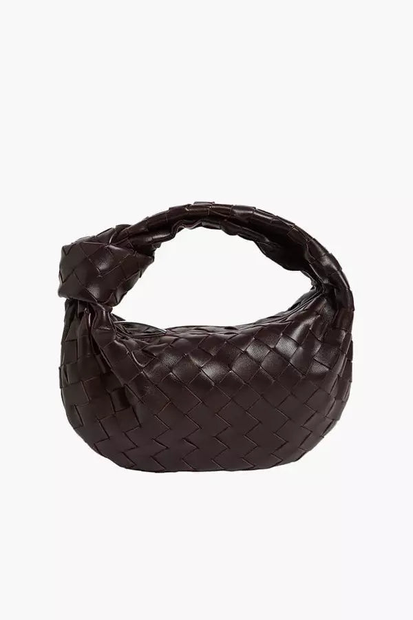 Polished Bag with an Effortless Classic Look