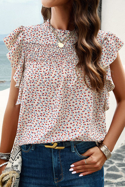 Classic Vintage Pullover with a Flattering Fit