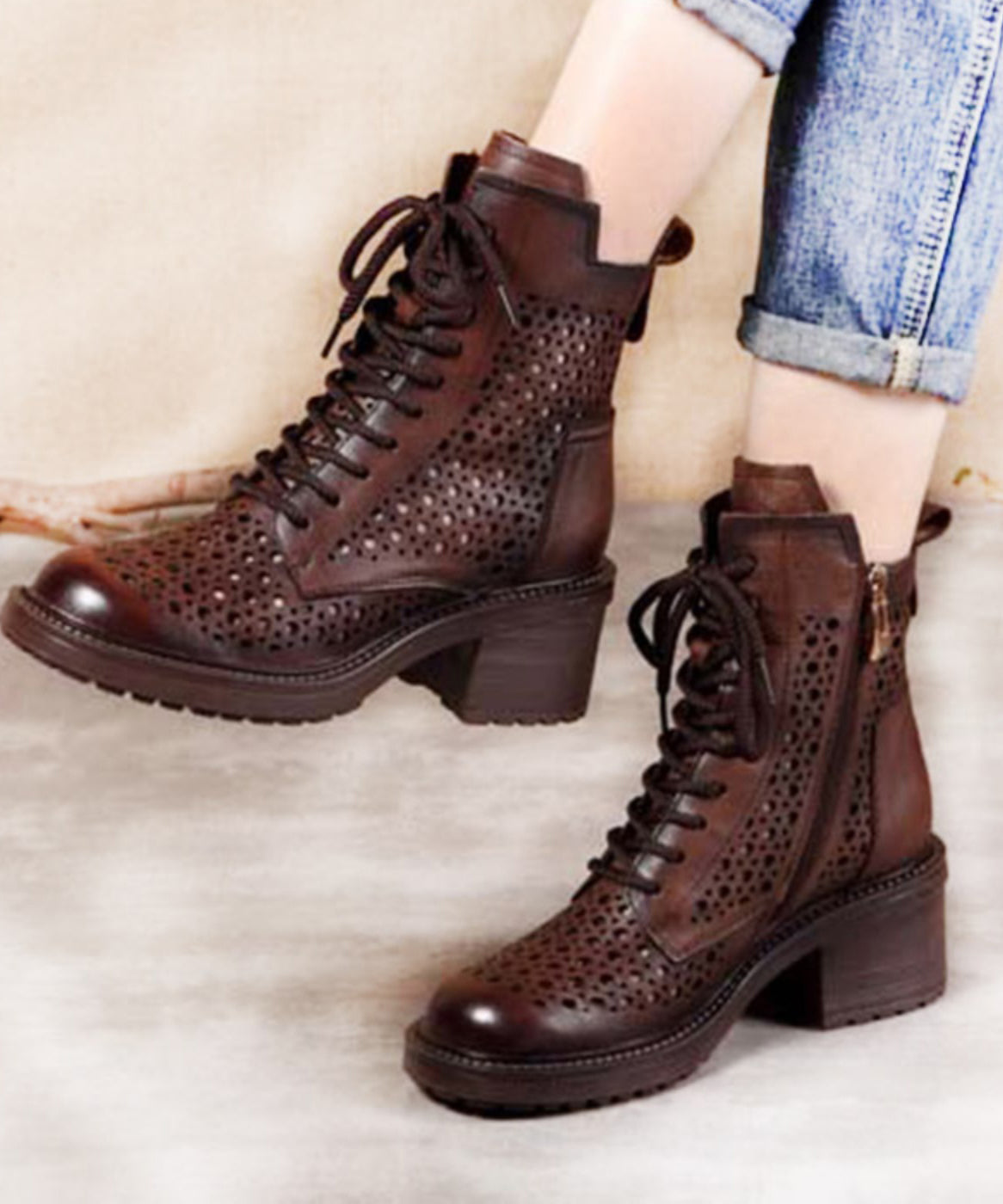 Well Tailored Boots with a Graceful Silhouette