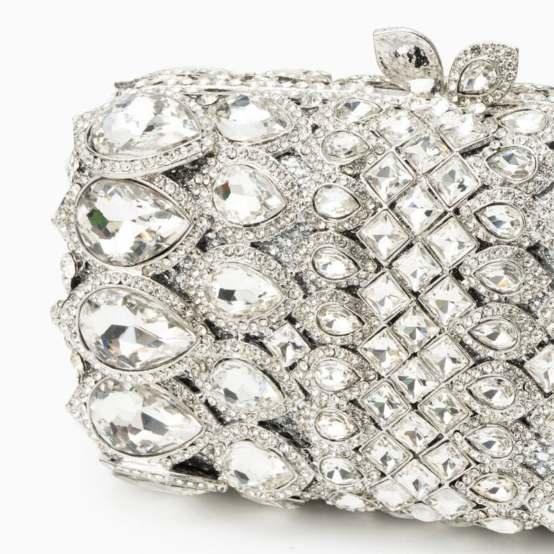 Sophisticated Bag with a Clean Classic Look