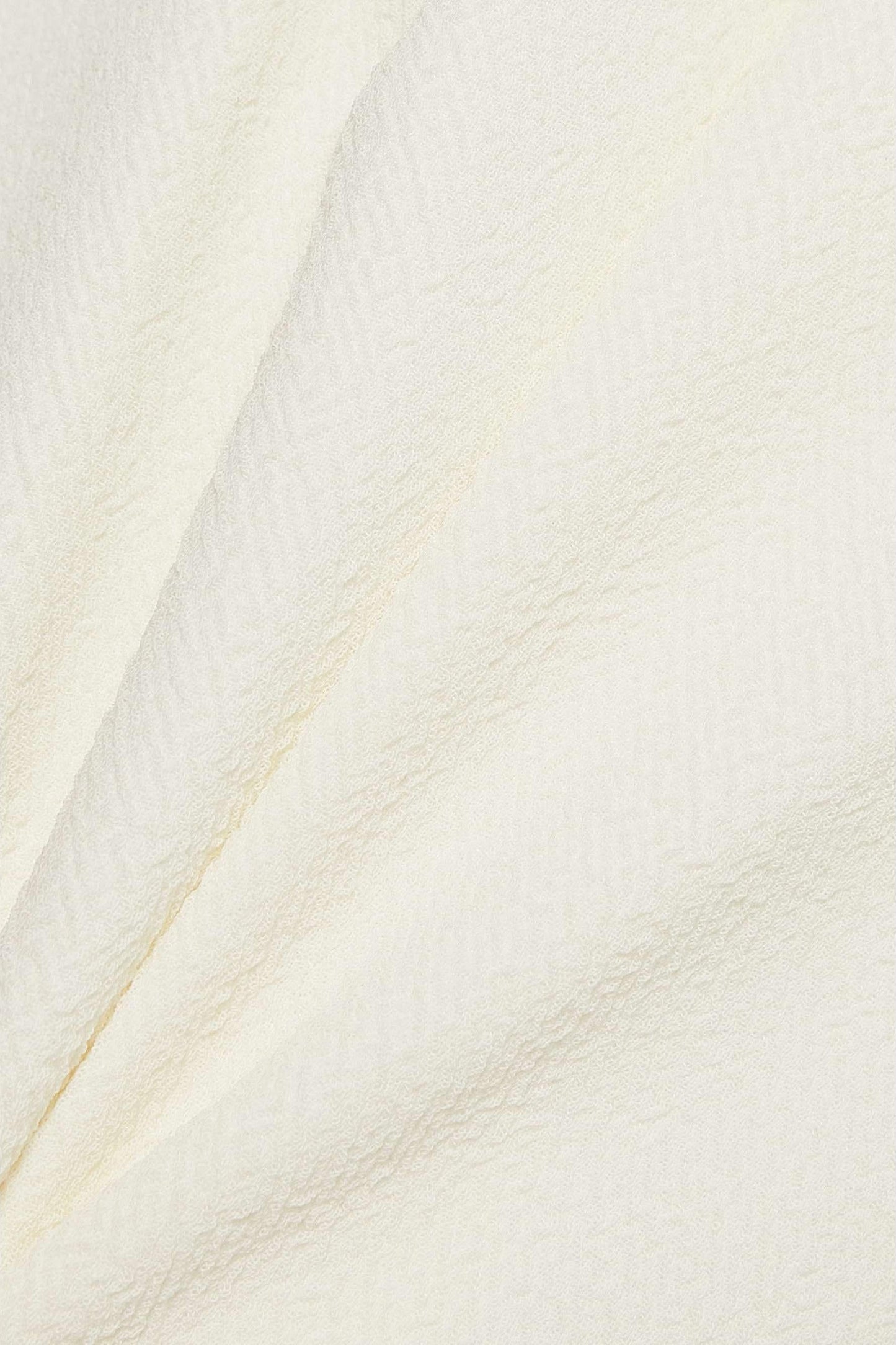 Beautifully Finished Garment in a Timeless Design