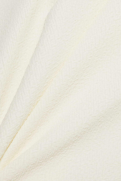 Beautifully Finished Garment in a Timeless Design