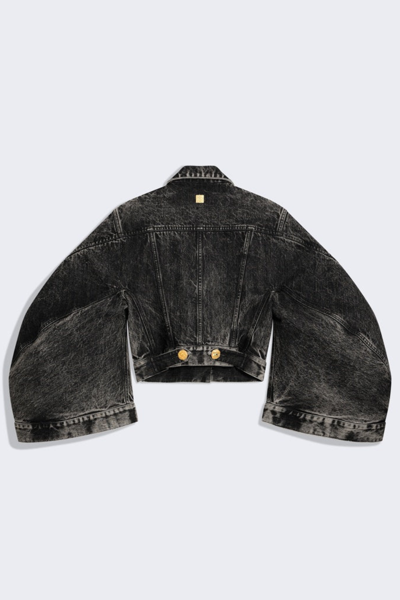 Beautifully Crafted Jacket in a Classic Style