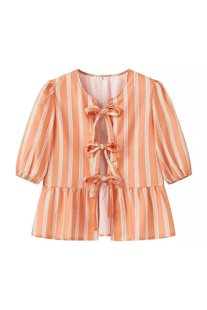Effortlessly Elegant Blouse with a Timeless Design