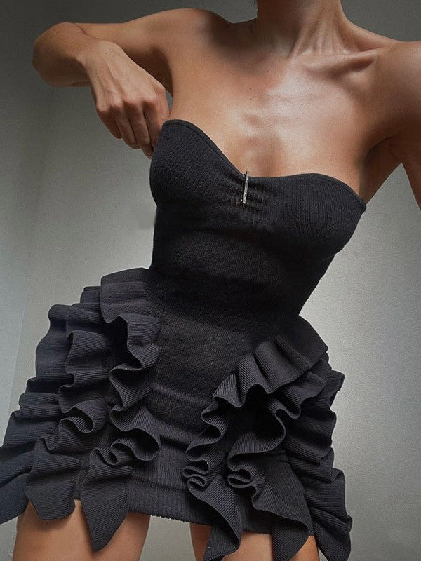 Gracefully Styled Dress for Any Occasion