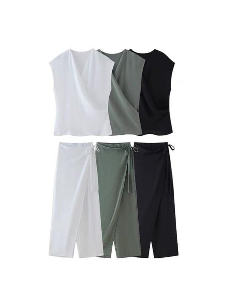 Classic Vintage & Enduringly Stylish Top