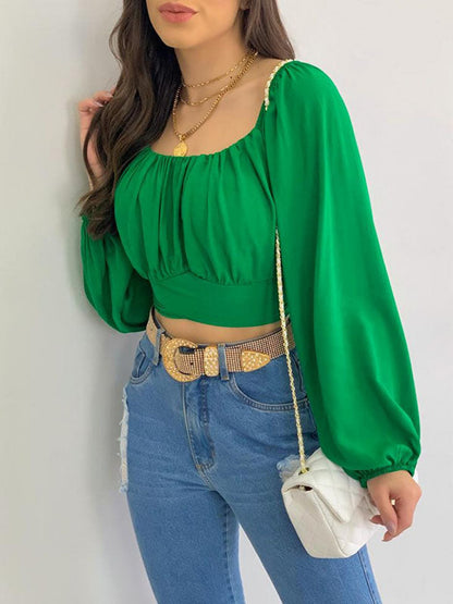 Well Tailored Blouse with a Graceful Silhouette