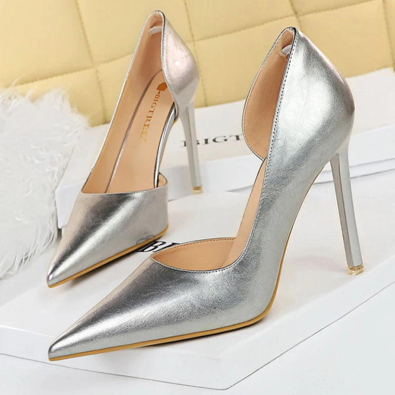 Polished Garment with an Effortless Classic Look