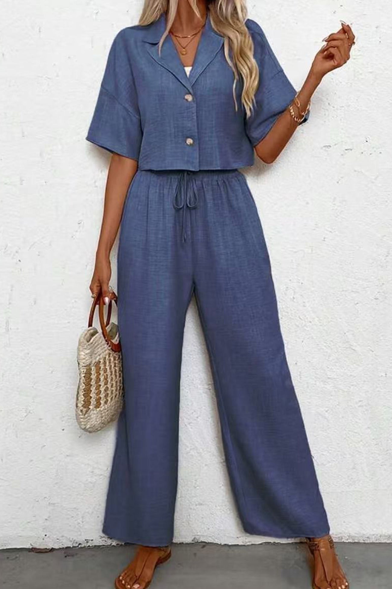 Beautifully Crafted Shirt in a Classic Style