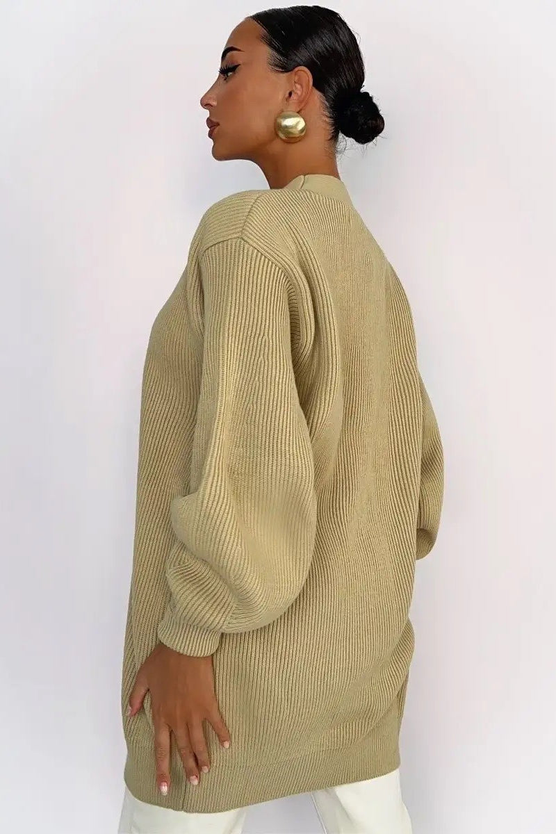 Beautifully Crafted Cardigan in a Classic Style