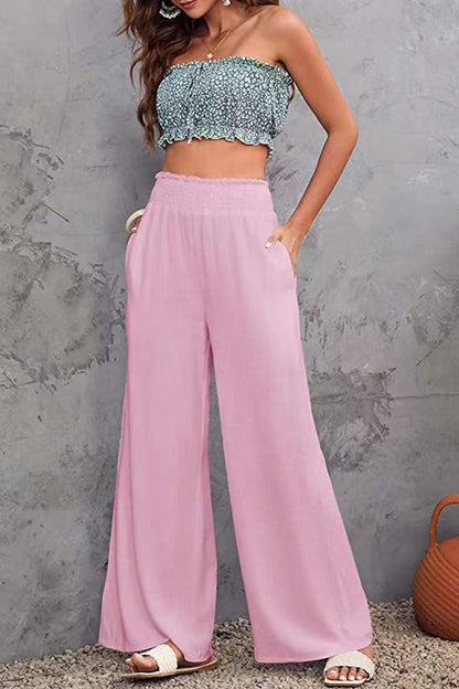 Sophisticated Trousers with a Clean Classic Look