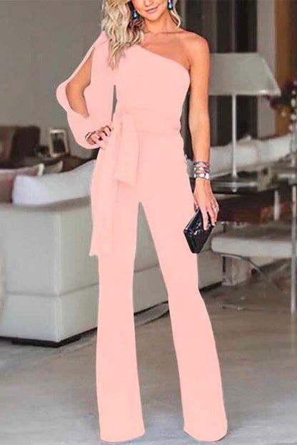 Well Tailored Garment with a Graceful Silhouette