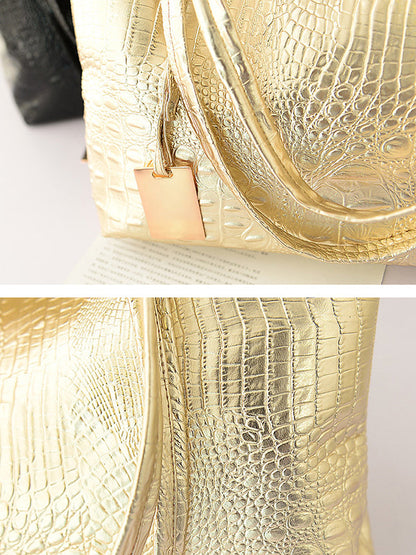 Polished Bag with an Effortless Classic Look
