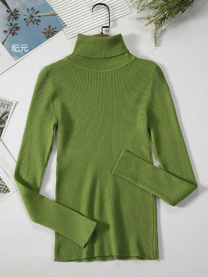 Beautifully Finished Sweater in a Timeless Design