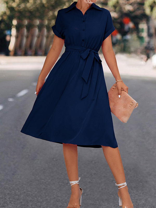 Effortlessly Elegant Dress with a Timeless Design