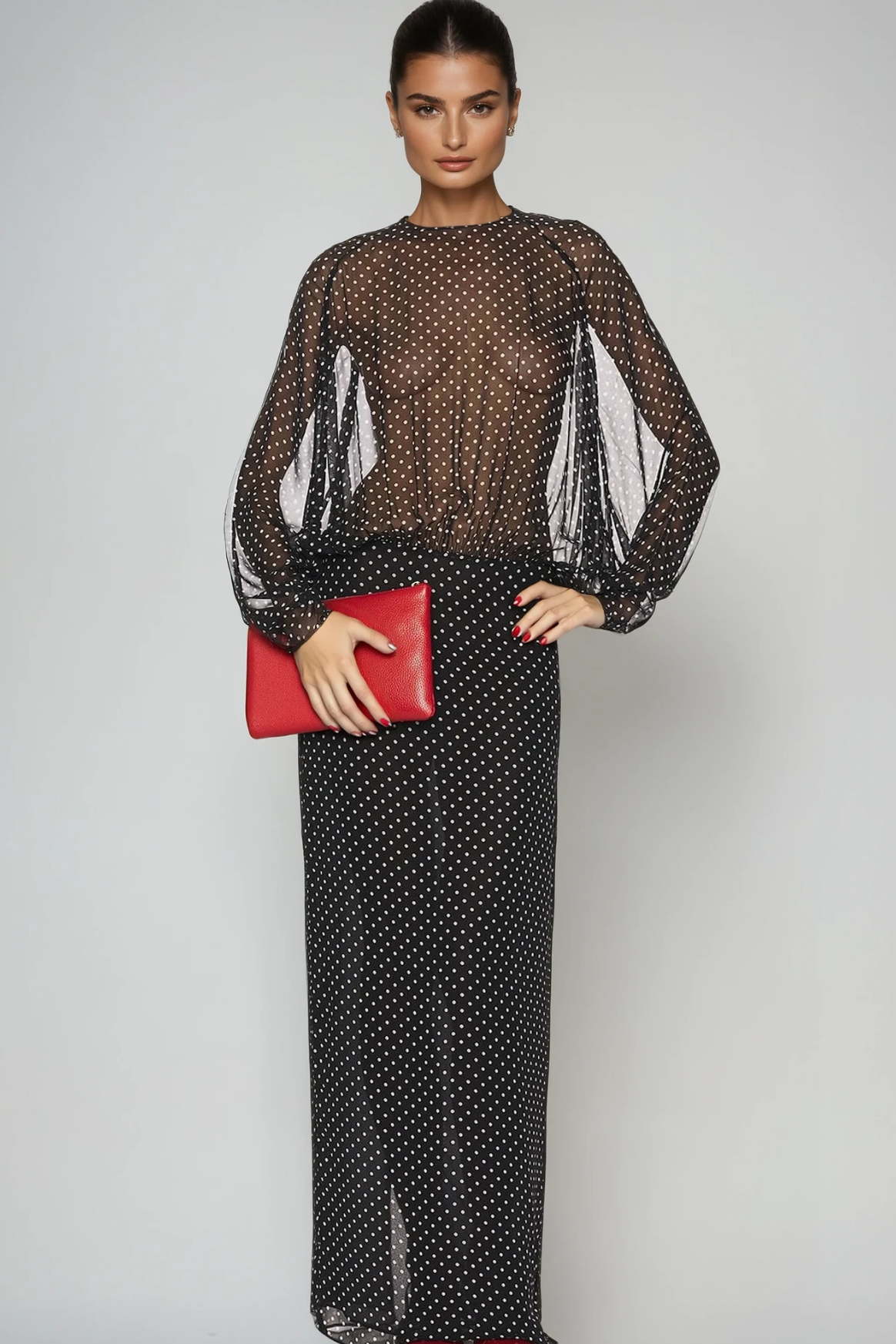 Gracefully Styled Dress for Any Occasion